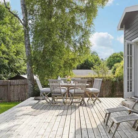 Awesome In With Wifi Hornbæk